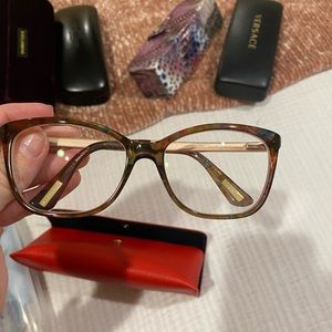 Guess by Marciano frames